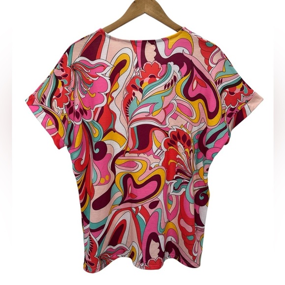 Haptics Bundle of Two Bright Colorful Short Sleeve Summer Tops Beach Vaca Summer - Picture 9 of 15